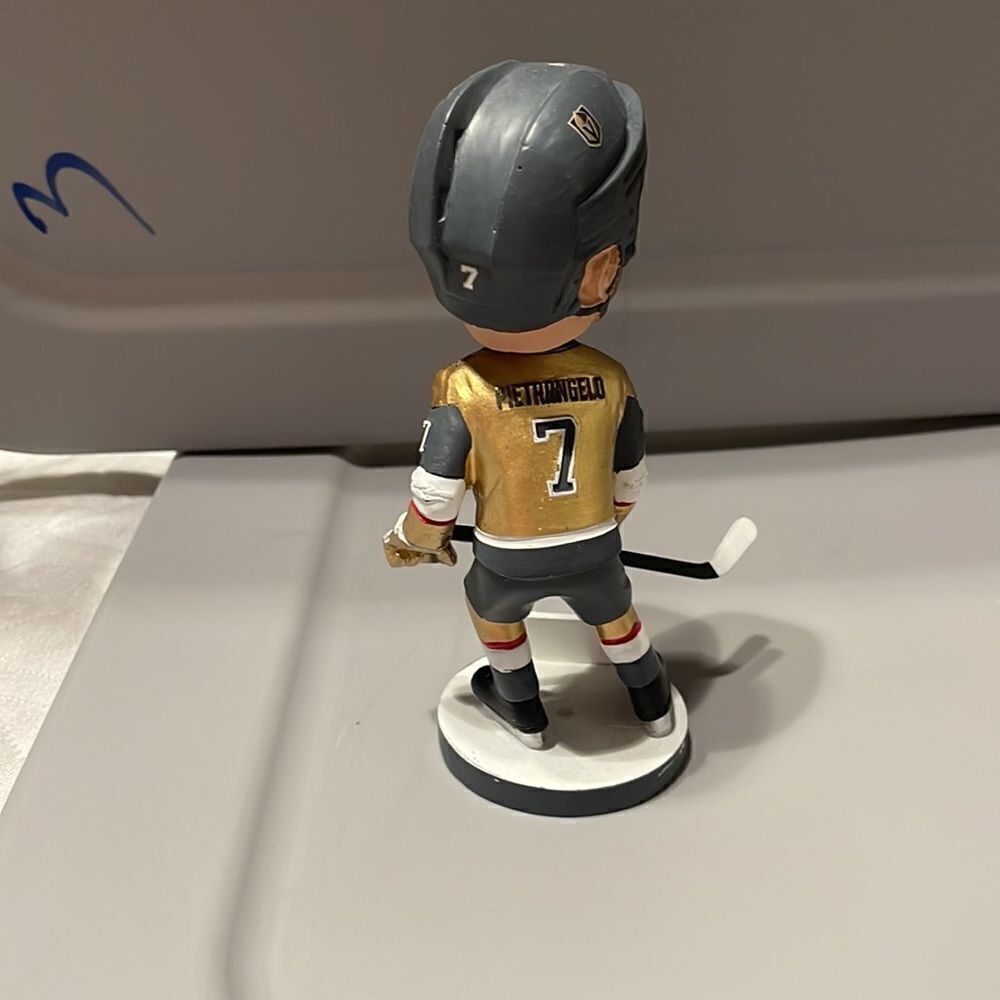 Bobble head Alex Pietrangelo Vegas Golden Knights - Picture 7 of 7